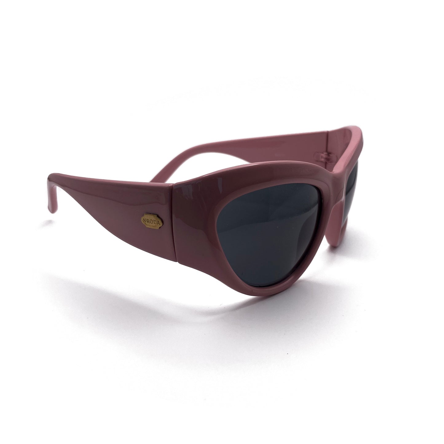 ExtraT  SUNNIES + OPTICS Sunglasses Collection- NRODA